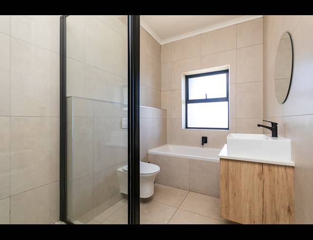3 BEDROOM APARTMENT TO LET IN SANDOWN